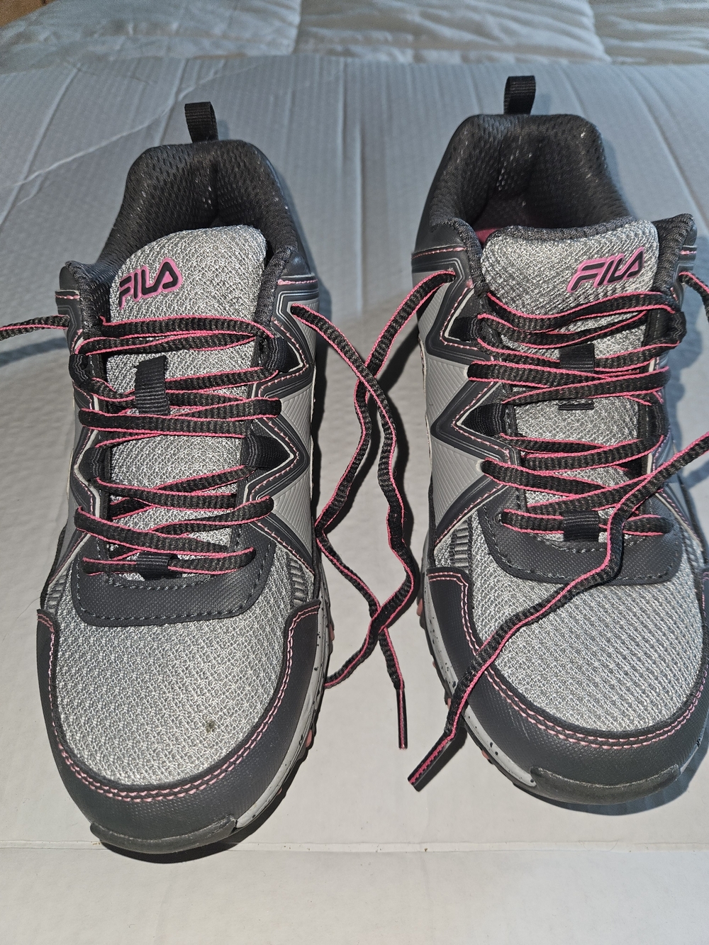 Fila Women's Gray and Pink Athletic Sneakers with Contrast Laces